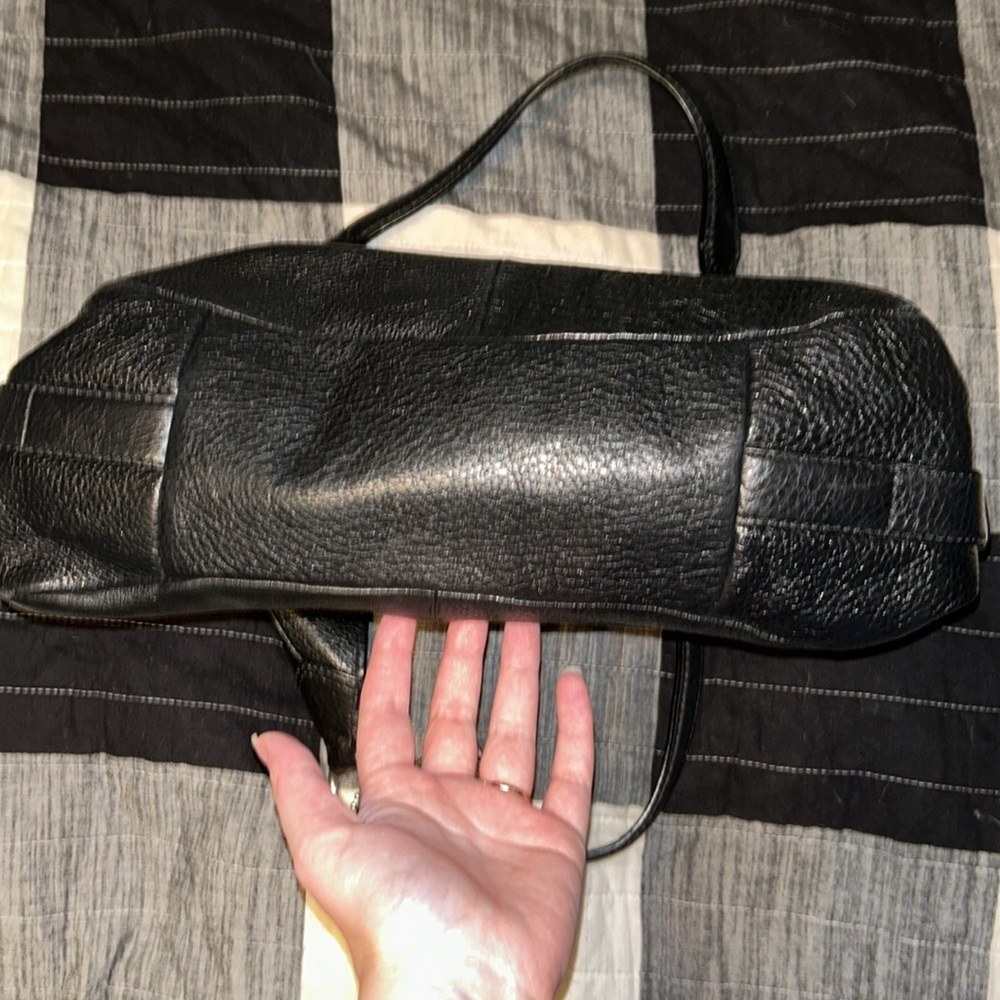 Coach purse - Picture 6 of 7